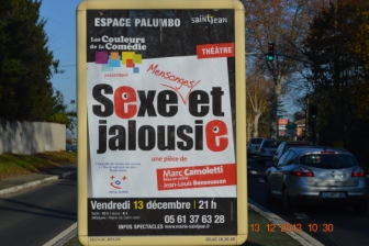 Affiche sur la route de Saint Jean